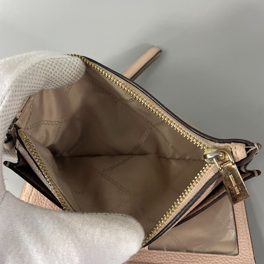 Michael Michael Kors Adele Leather Smartphone Wal… - image 8